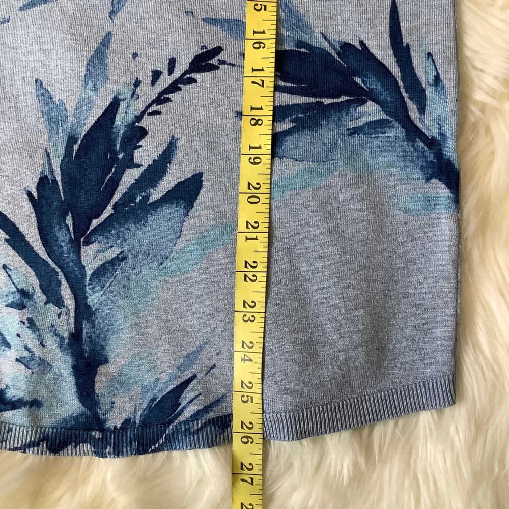 Chicos Blue Leaf Print Boat Neck Sweater Size 2 Large Rayon Blend Long Sleeve - Picture 9 of 13